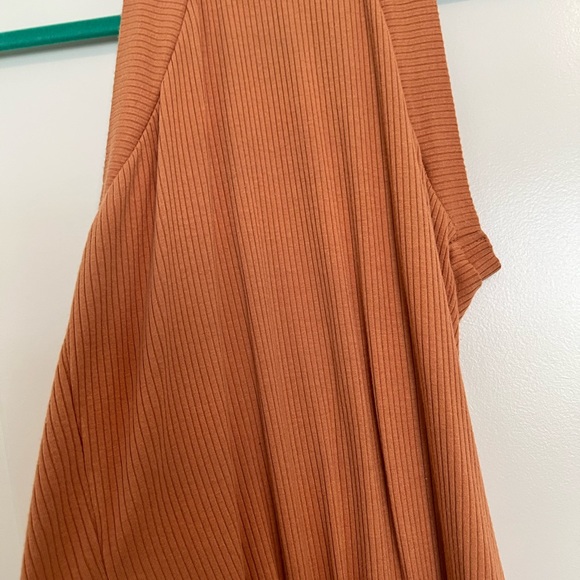 Tan Ribbed Bodysuit - Picture 6 of 9